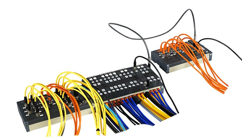 Distributed electro-pneumatics Figure 3: AutomationDirect PAL modular electro-pneumatic installations provide many options for OEMs and system designers to distribute pneumatics and I/O in an organized way throughout an automated machine or system.